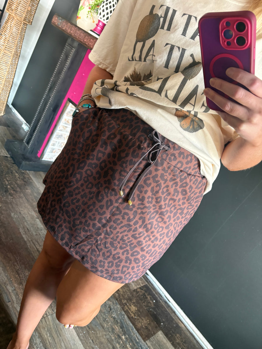 W96 Leopard Skort