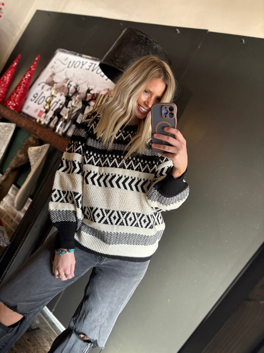 W72 Black & White Sweater