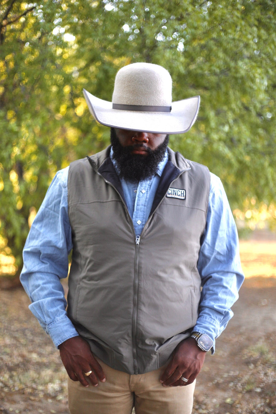 M5002 Solid Green Vest