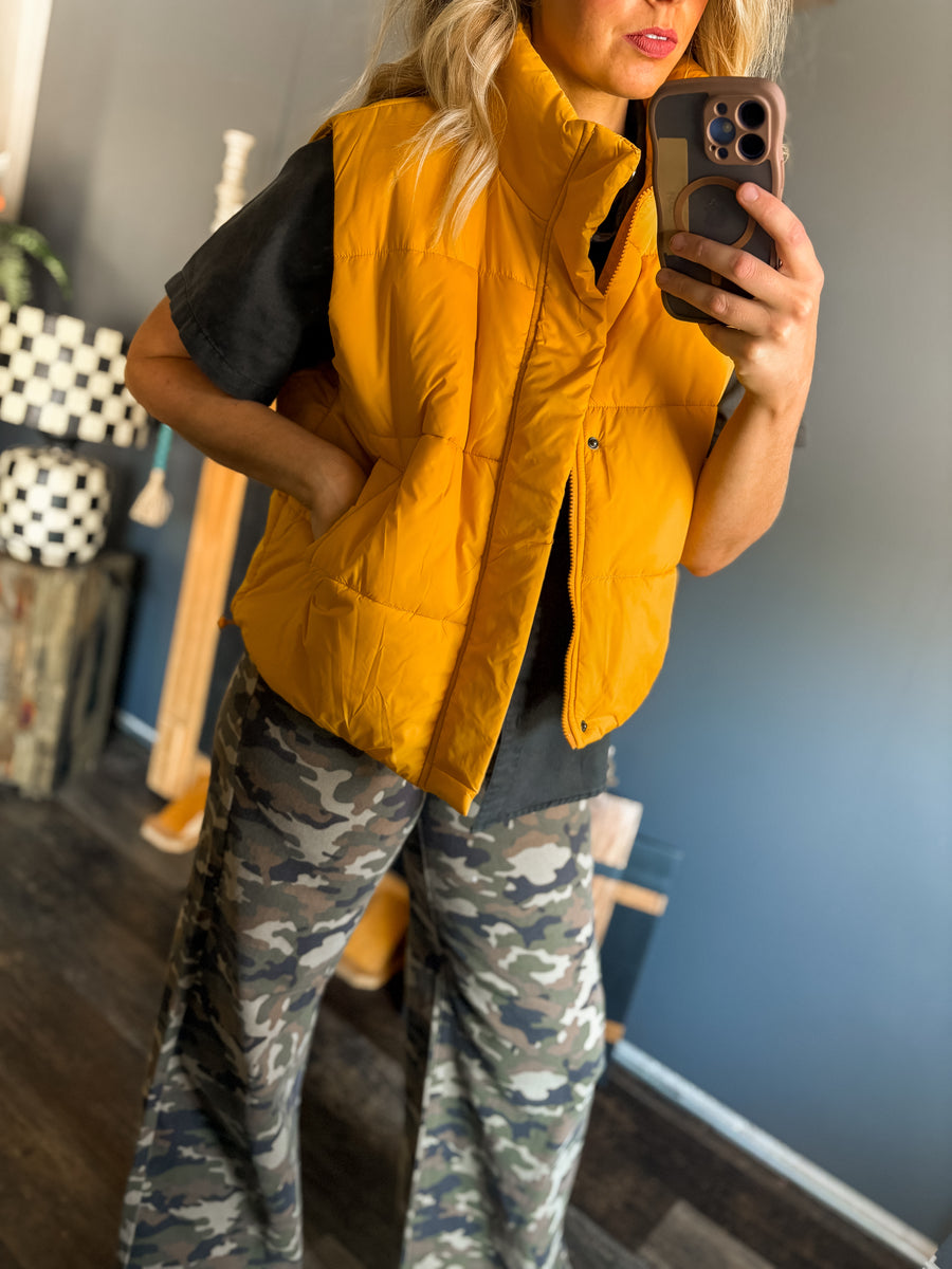 W169 Gold vest