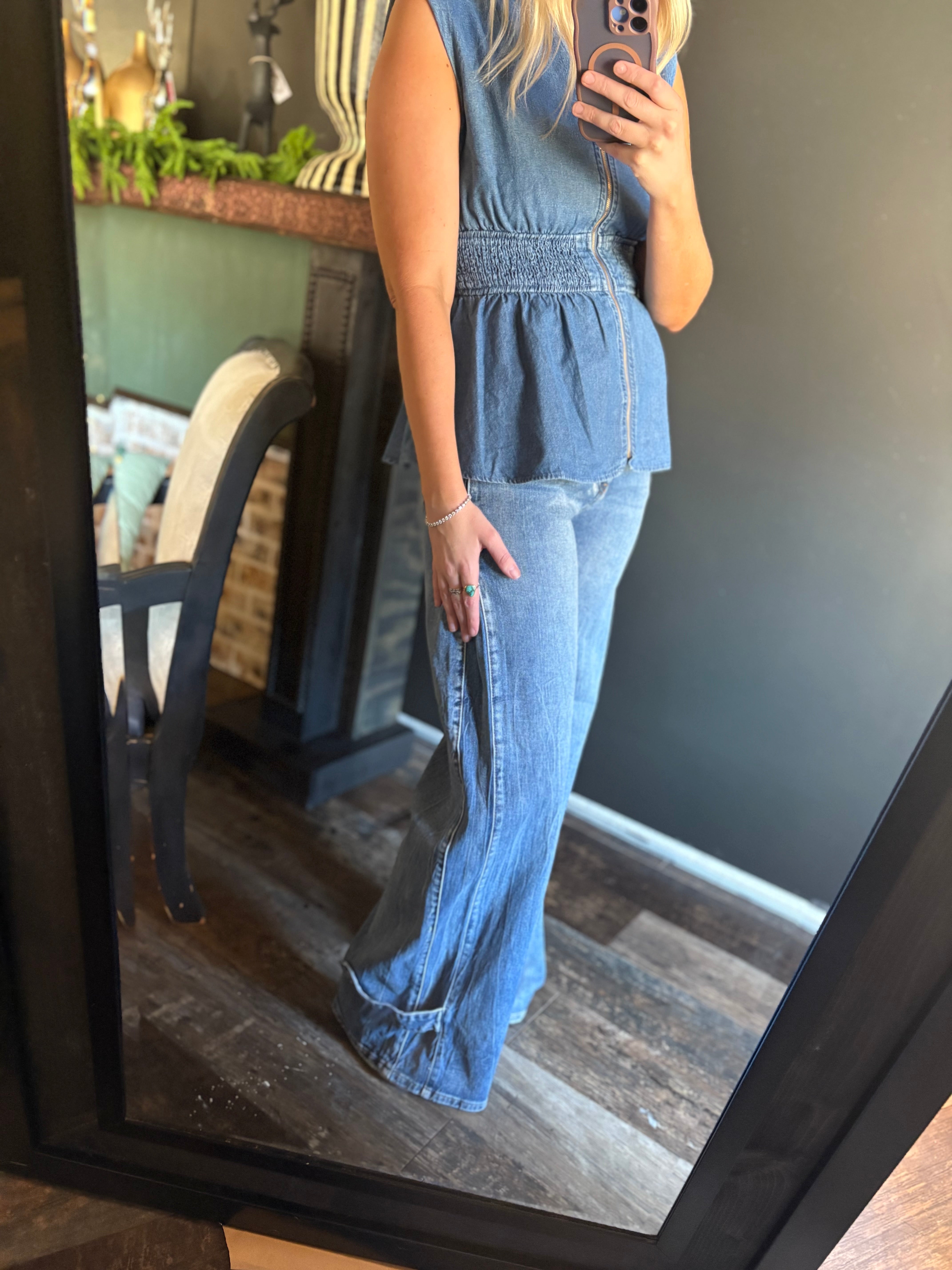 W67 Palazzo Style Wide Leg Jeans