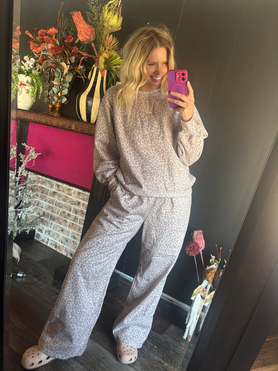 W721 Brown Leopard Set