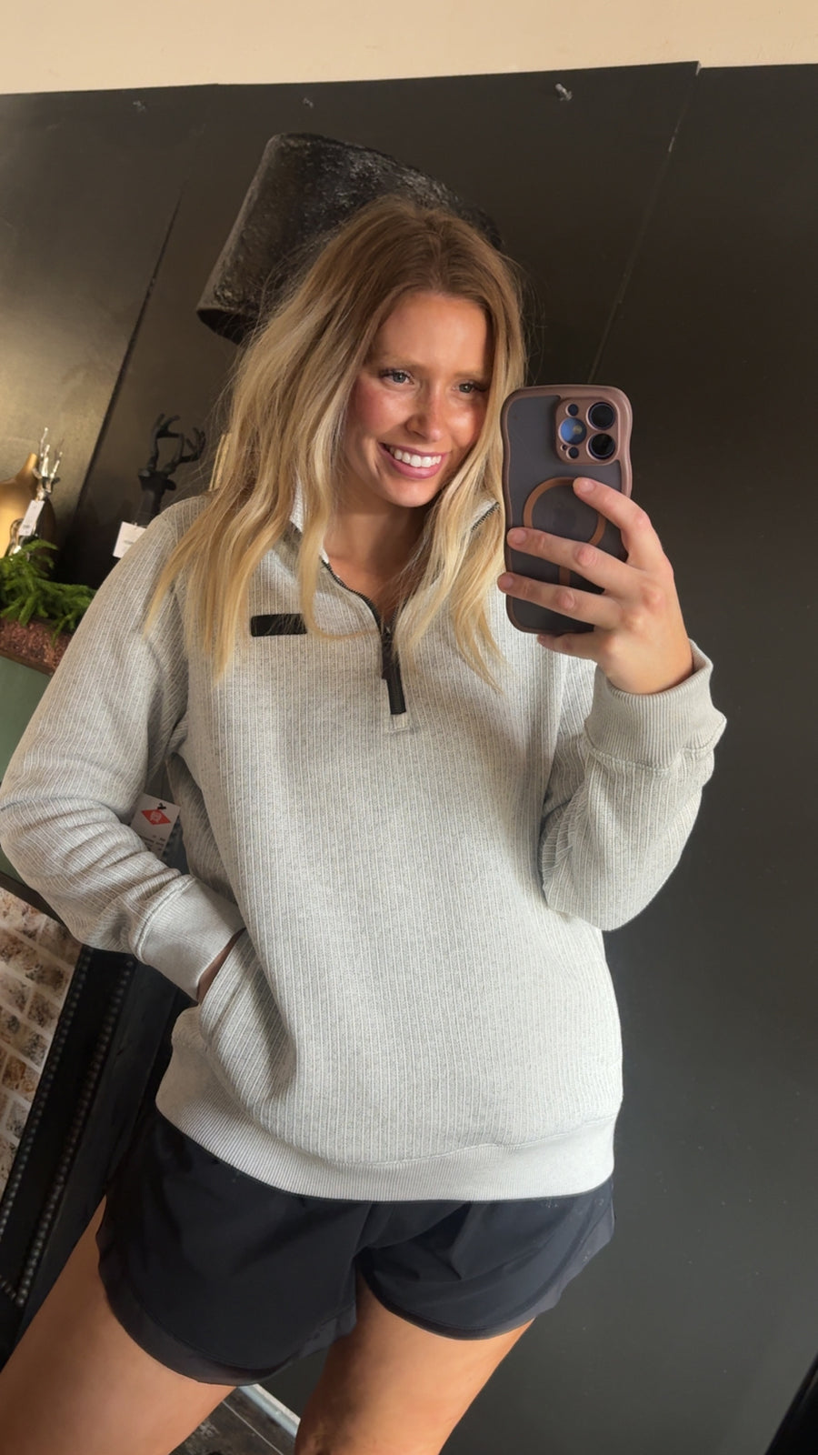 C2003 Women’s 1/4 Zip / Gray