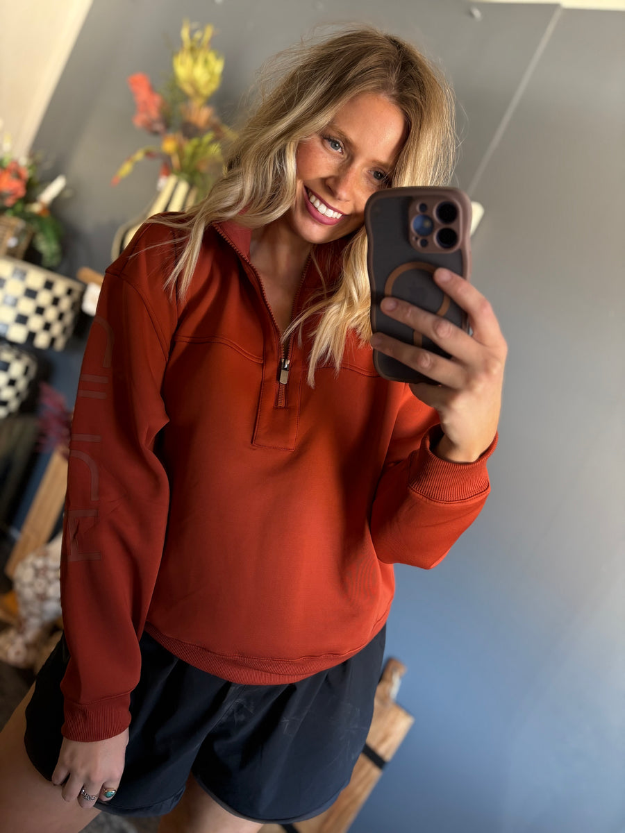 W140 Women’s Quarter Zip