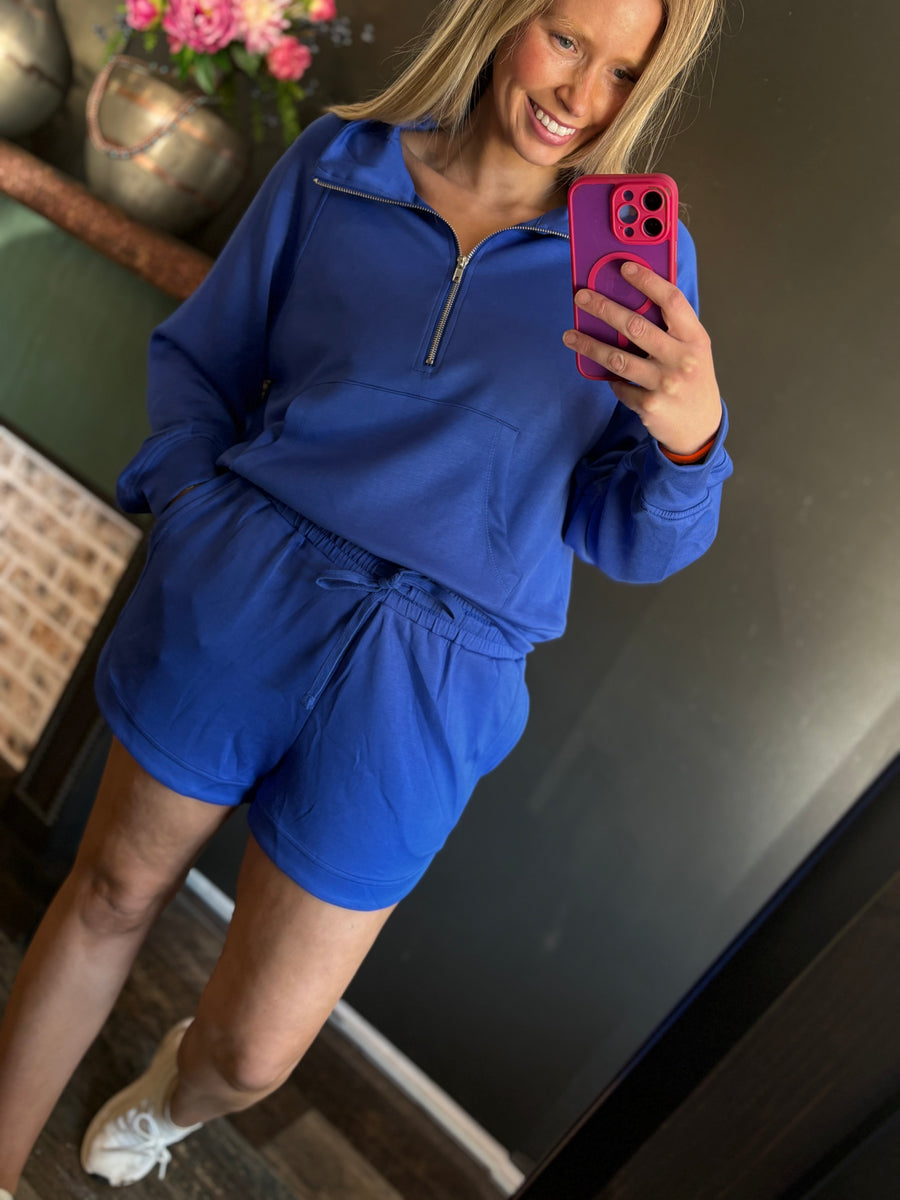 W86 Cobalt Cloud Shorts