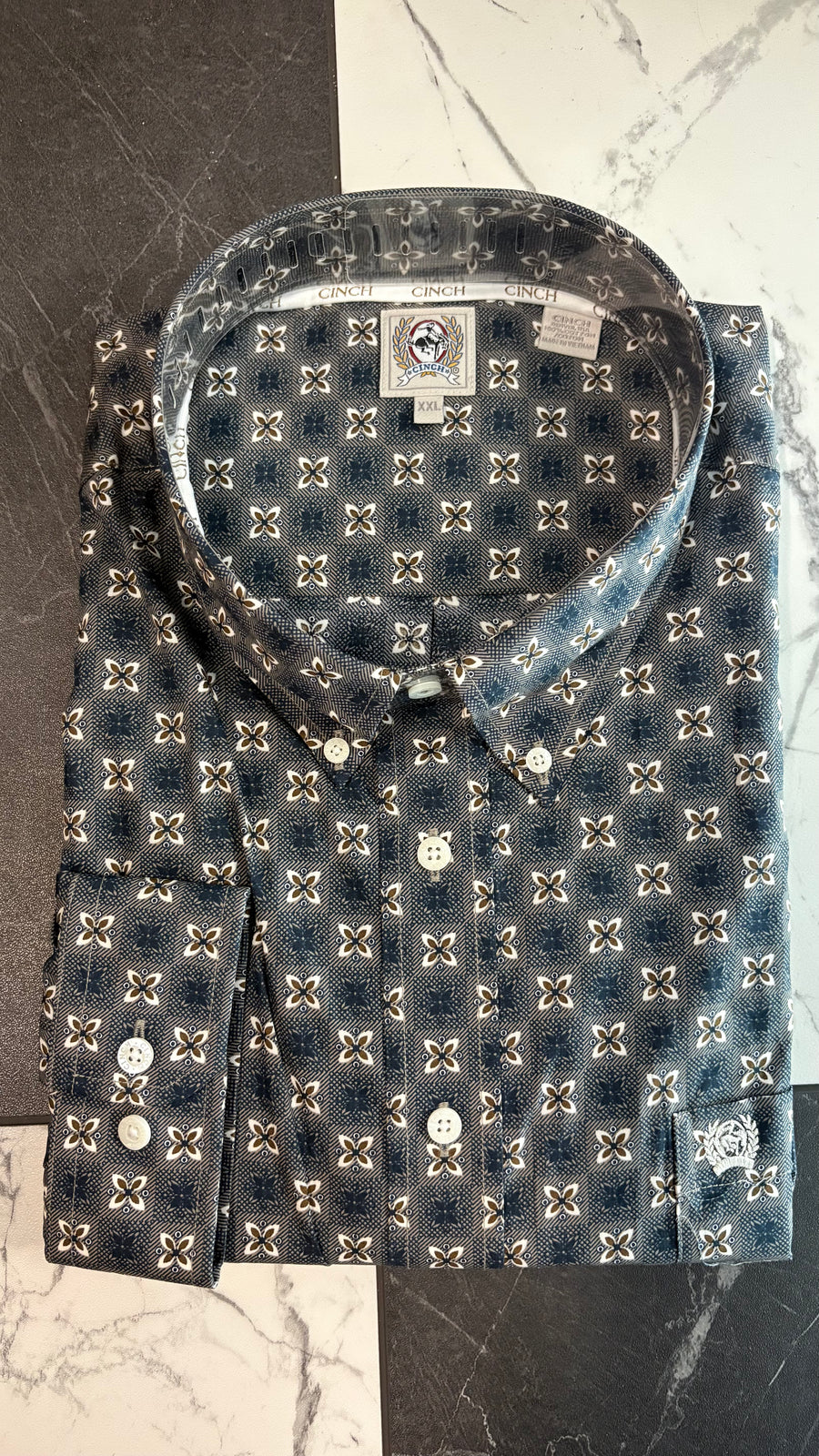 M6144 Dark Patterned Button Up