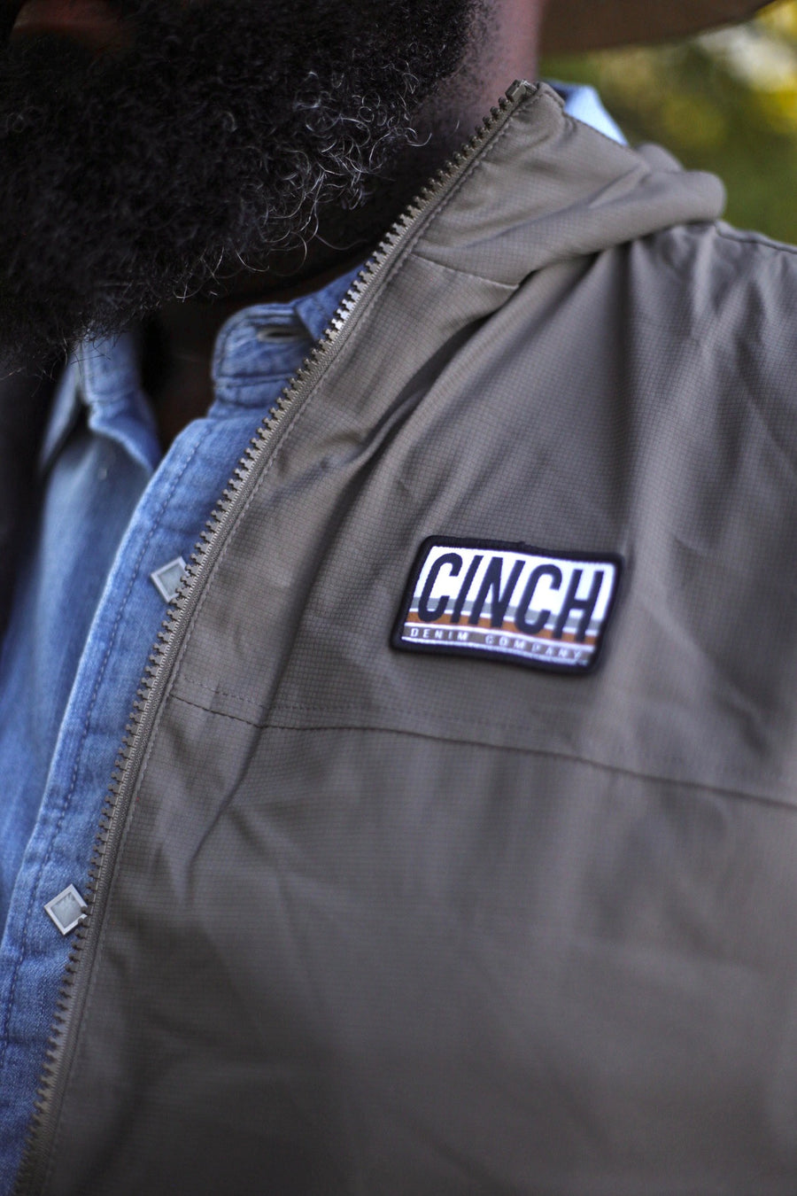 M5002 Solid Green Vest