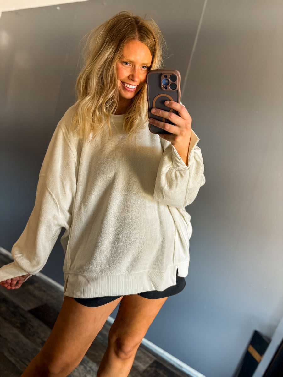 YOUR GO TO PULLOVER