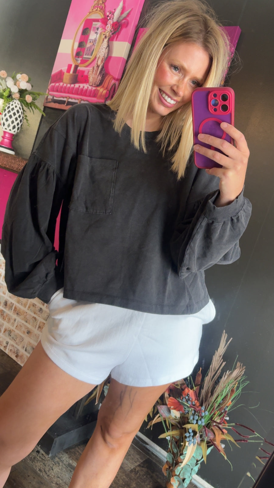 W162 Black Crew Neck