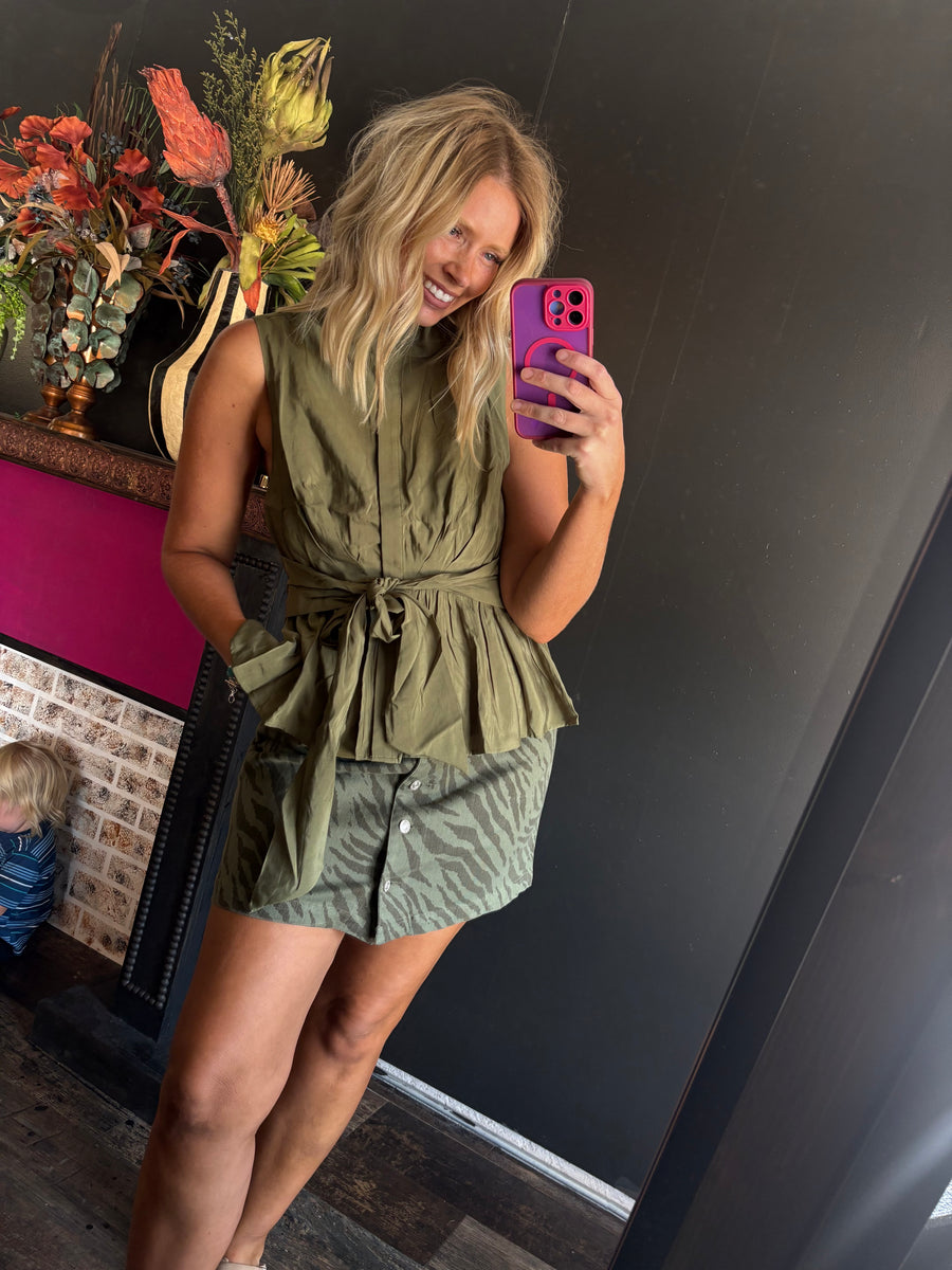 W202 Olive Top w/ tie