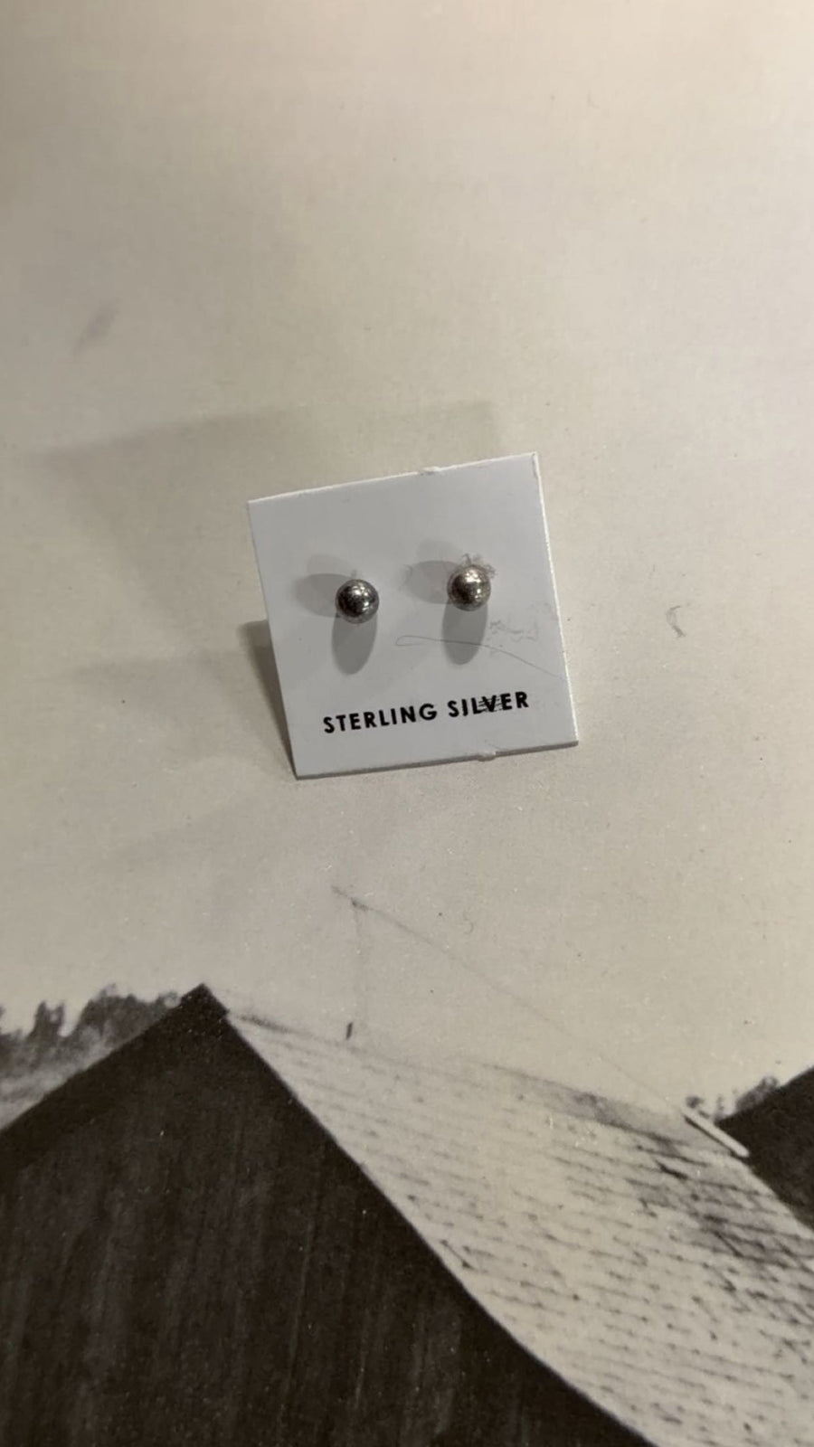 T-39 3mm stud earrings