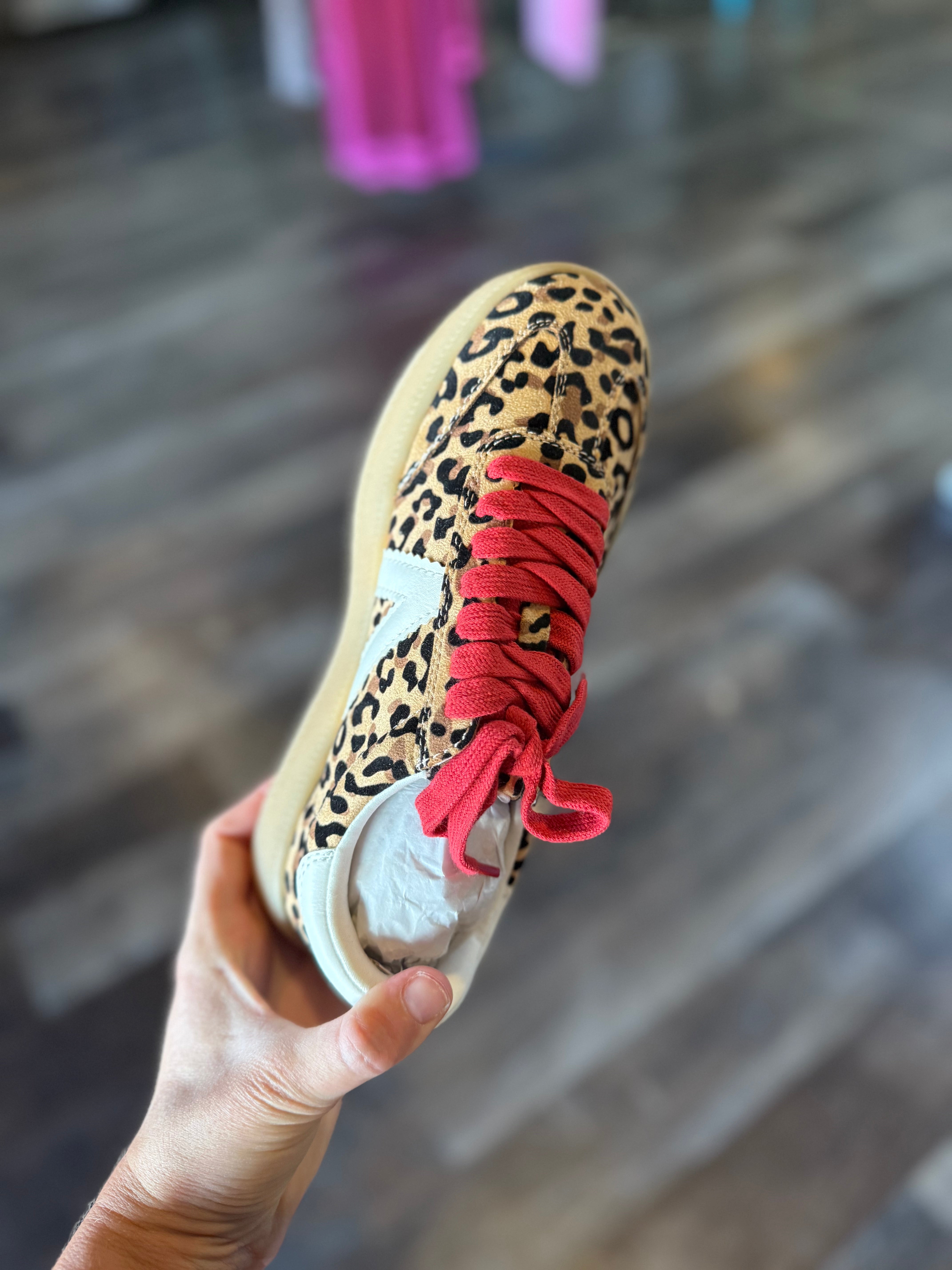 Leopard Sneaker
