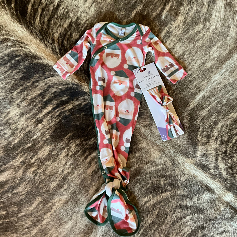 Santa Knotted Newborn Sleeper w/ Bow