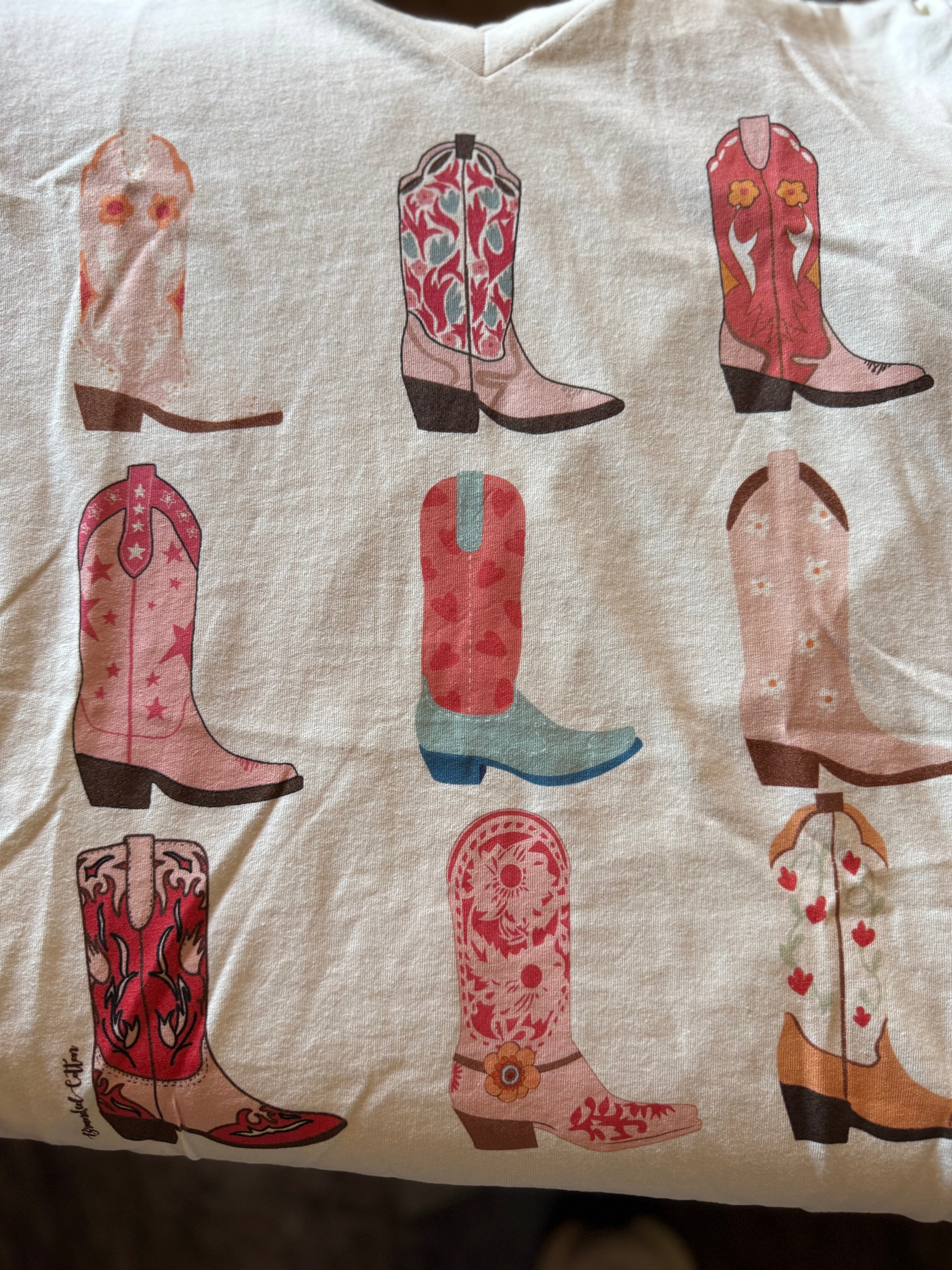 Boots Tee
