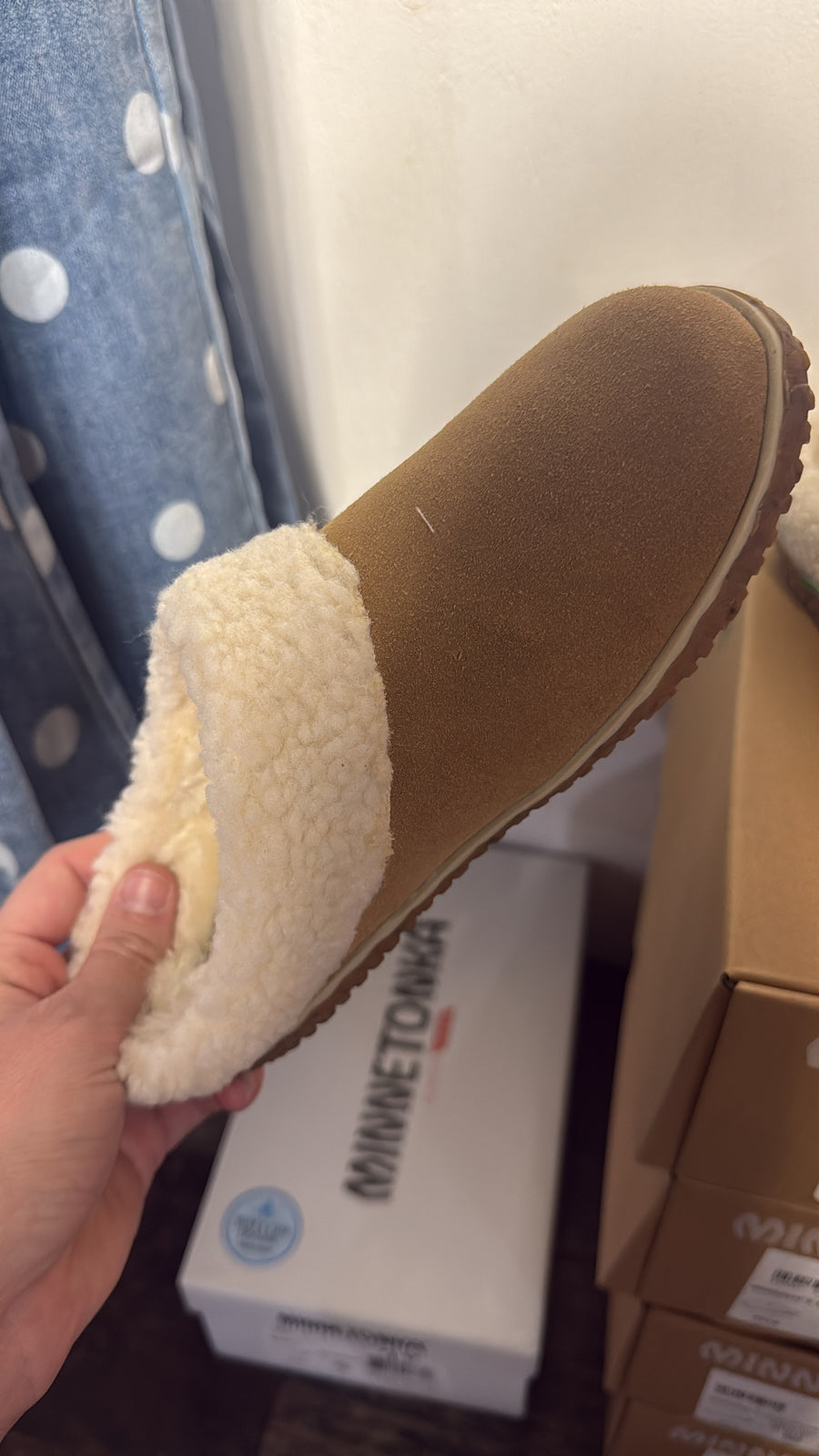 Minnetonka Hard Bottom House Shoes - Cinnamon