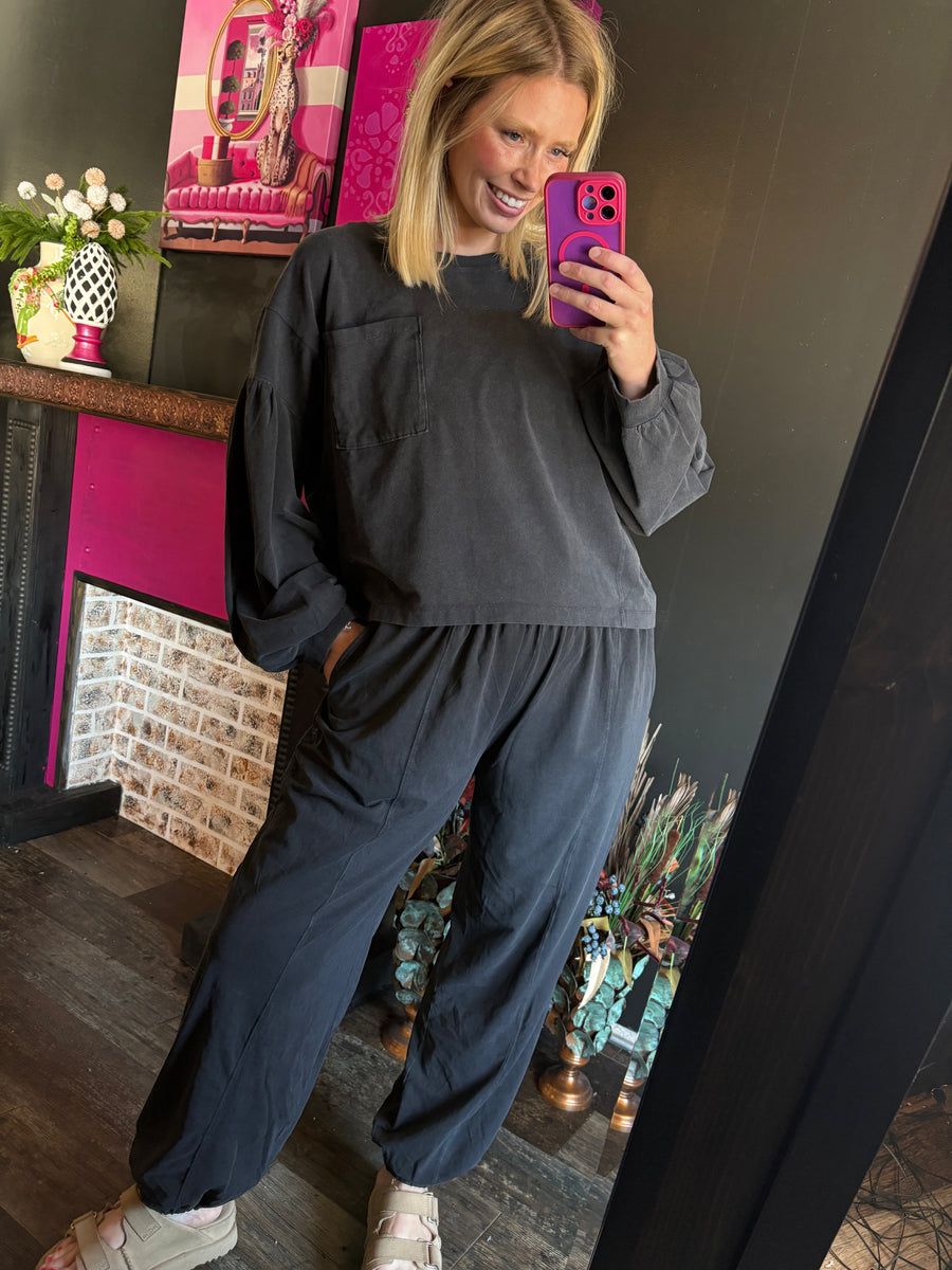 W66 Black Jogger Pants